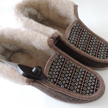 Тапки жен.дом.Shoes KOMFORT арт.10, р. 36-40, (войлок), цв. в ассортименте - 1 Тапки жен.дом.Shoes KOMFORT арт.10, р. 36-40, (войлок), цв. в ассортименте - 1